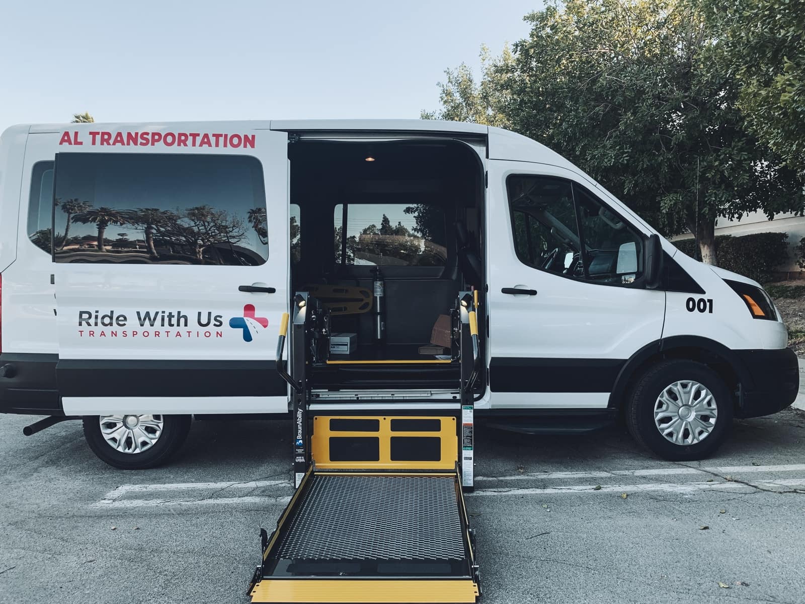 Wheelchair Transportation Services In Los Angeles Ride With Us